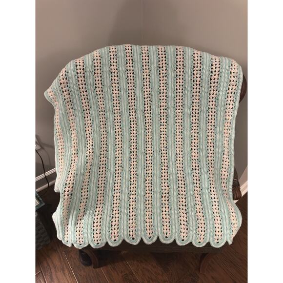 Hand Crafted Crochet Baby Receiving Crib Blanket Pastel 41” X 31.5” vintage - Picture 1 of 5
